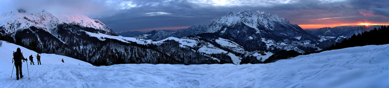 Da Alpe Arera tramonto in conca di Oltre il Colle